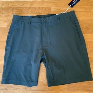 Vineyard Vines performance shorts. NWT